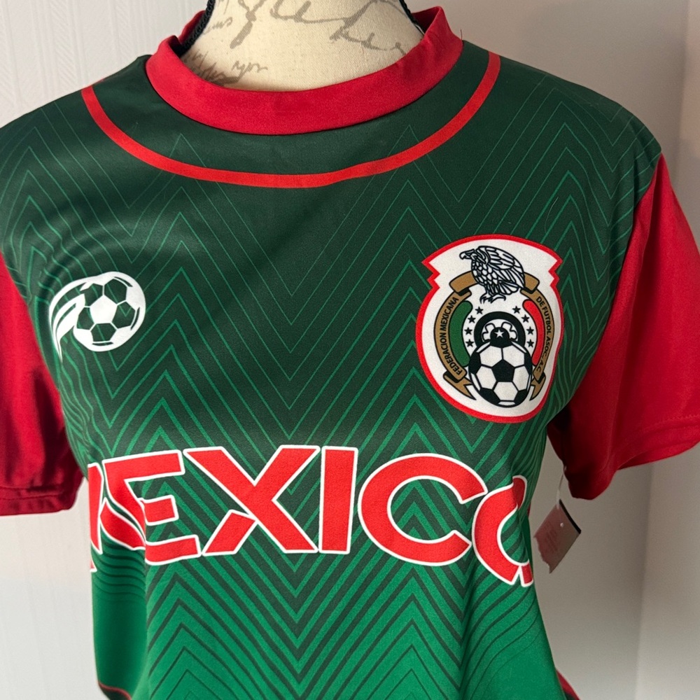 Mexico Soccer Jersey - Green & Red Unisex size Small - Picture 2 of 4
